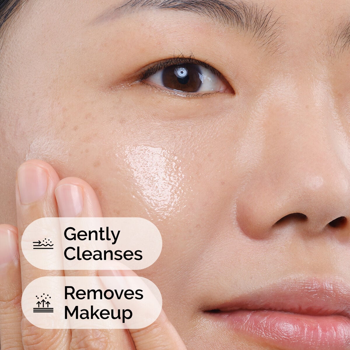 squalane-cleanser-j9 ord-squalane-cleanser-model-application-with-benefits.jpg